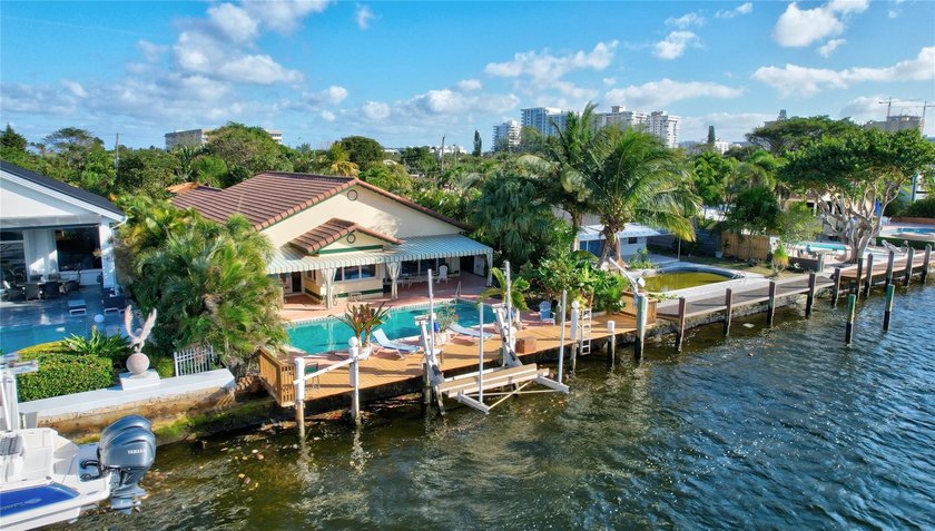 DIRECT INTER-COASTAL WITH 60 FT OF PRIME OCEAN ACCESS & STUNNING - Beach Home for sale in Pompano Beach, Florida on Beachhouse.com