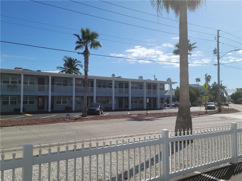 Welcome to the fabulous Harbor House where beach paradise - Beach Condo for sale in Treasure Island, Florida on Beachhouse.com