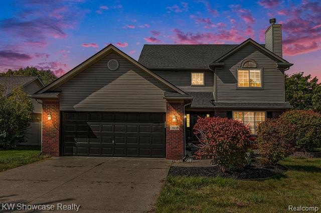 Welcome to this charming 2 story home which offers 3 bedrooms - Beach Home for sale in Rockwood, Michigan on Beachhouse.com