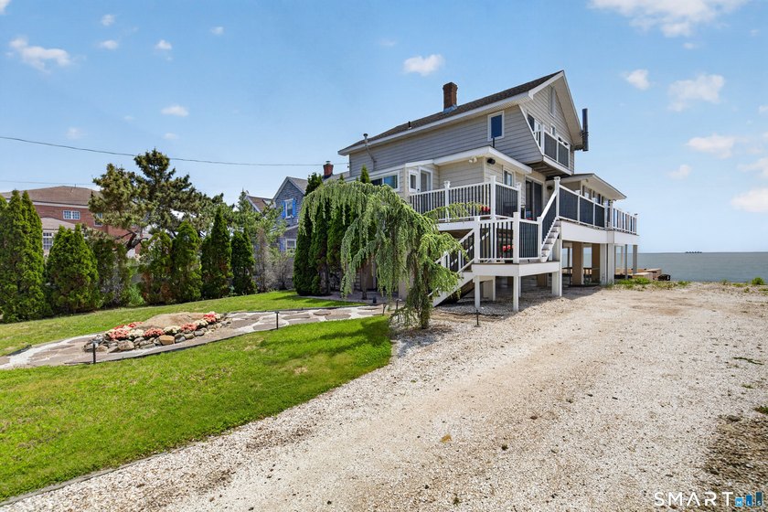 DIRECT WATERFRONT!!! Discover your perfect retreat in the - Beach Home for sale in East Haven, Connecticut on Beachhouse.com