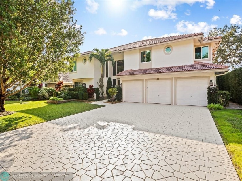 Tastefully remodeled and contemporary two story estate in the - Beach Home for sale in Coral Springs, Florida on Beachhouse.com