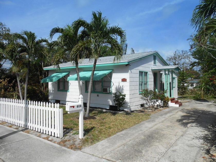 EXCITING OPPORTUNITY FOR INVESTORS!  IN SOUGHT-AFTER LAKE WORTH - Beach Home for sale in Lake Worth Beach, Florida on Beachhouse.com