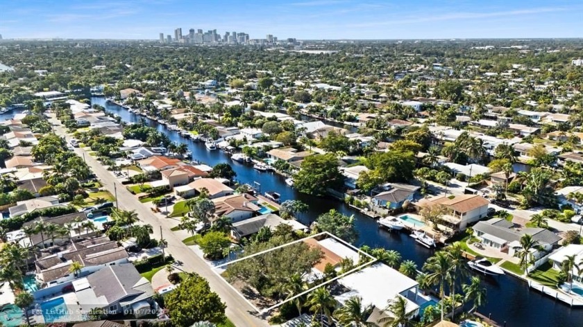 The perfect property for investor, flipper, builder, developer - Beach Home for sale in Wilton Manors, Florida on Beachhouse.com