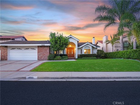 Nestled in the prestigious Academy Hills neighborhood near - Beach Home for sale in Palos Verdes Peninsula, California on Beachhouse.com