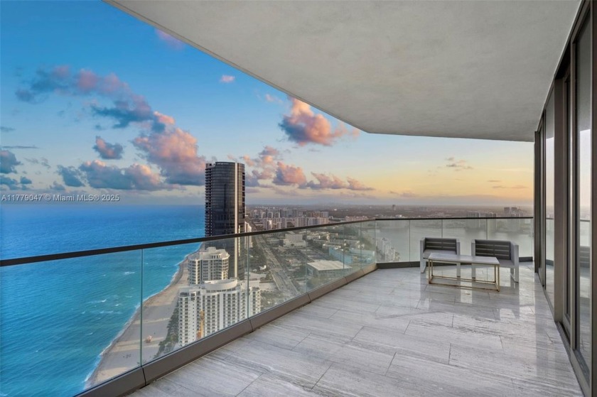This elegant 2-bed, 2.5-bath, 1,709 SF residence offers stunning - Beach Condo for sale in Sunny Isles Beach, Florida on Beachhouse.com