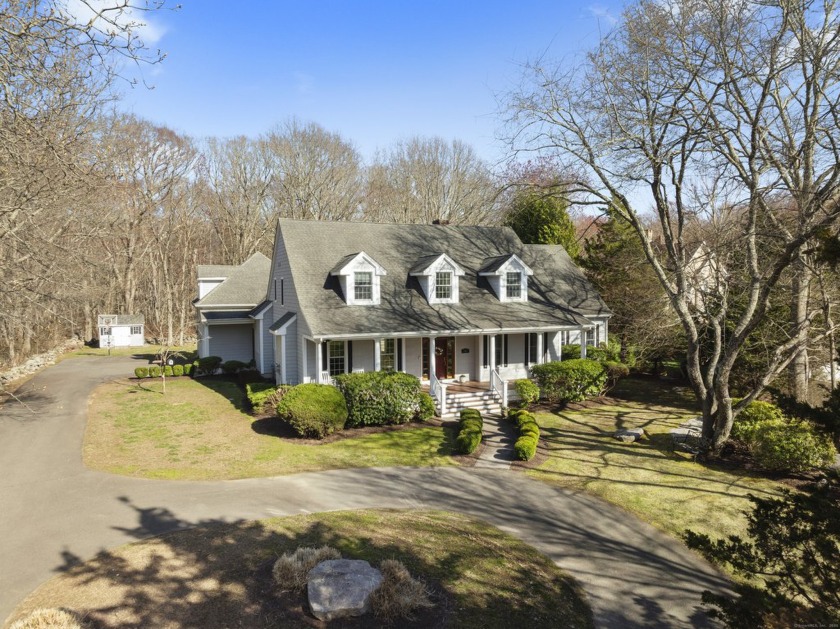 Welcome to the serene cul-de-sac of 16 Perkins Farm Road, an - Beach Home for sale in Waterford, Connecticut on Beachhouse.com