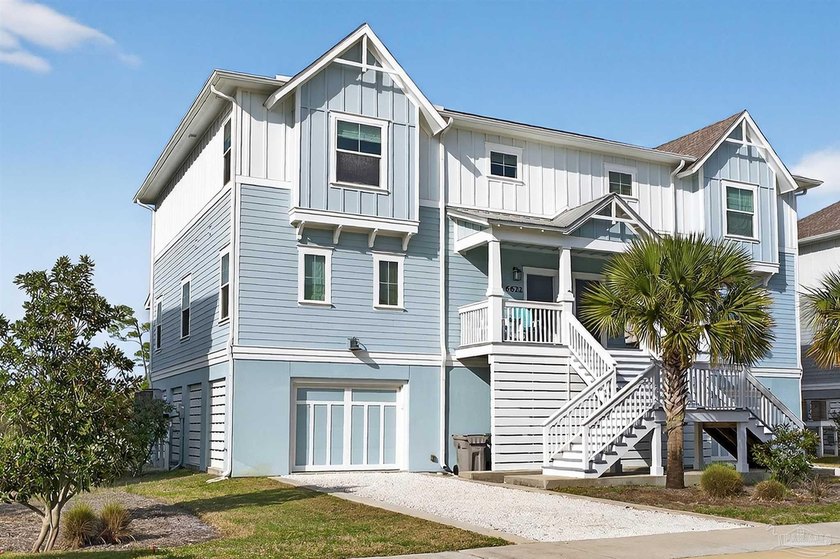 Sold fully furnished and perfectly positioned with golf course - Beach Home for sale in Pensacola, Florida on Beachhouse.com
