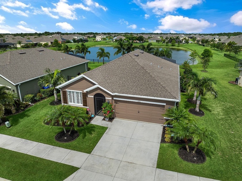 This beautiful home, built in 2018 features 3 bed & 2 baths. It - Beach Home for sale in Vero Beach, Florida on Beachhouse.com