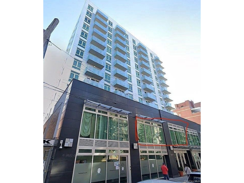 Medical office-1660 sqft-Prime flushing location located in the - Beach Lot for sale in Flushing, New York on Beachhouse.com