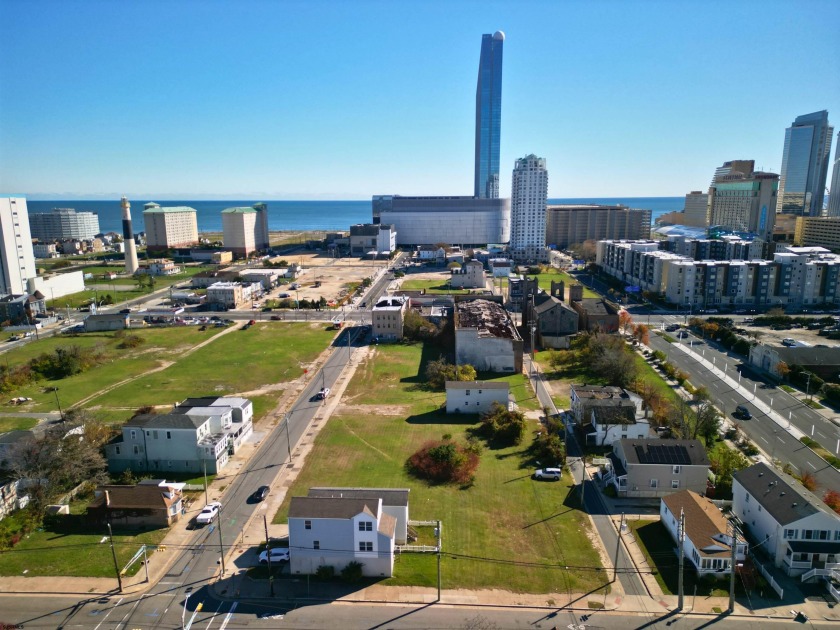 DEVELOPER/INVESTER ALERT! This single lot is located at 35 N - Beach Lot for sale in Atlantic City, New Jersey on Beachhouse.com