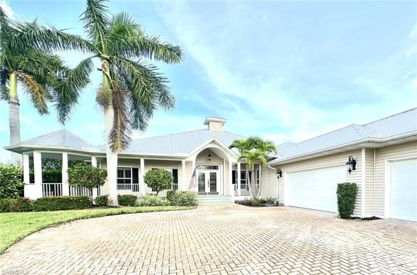 UPDATE AFTER MILTON - This house was untouched by Florida - Beach Home for sale in Fort Myers, Florida on Beachhouse.com