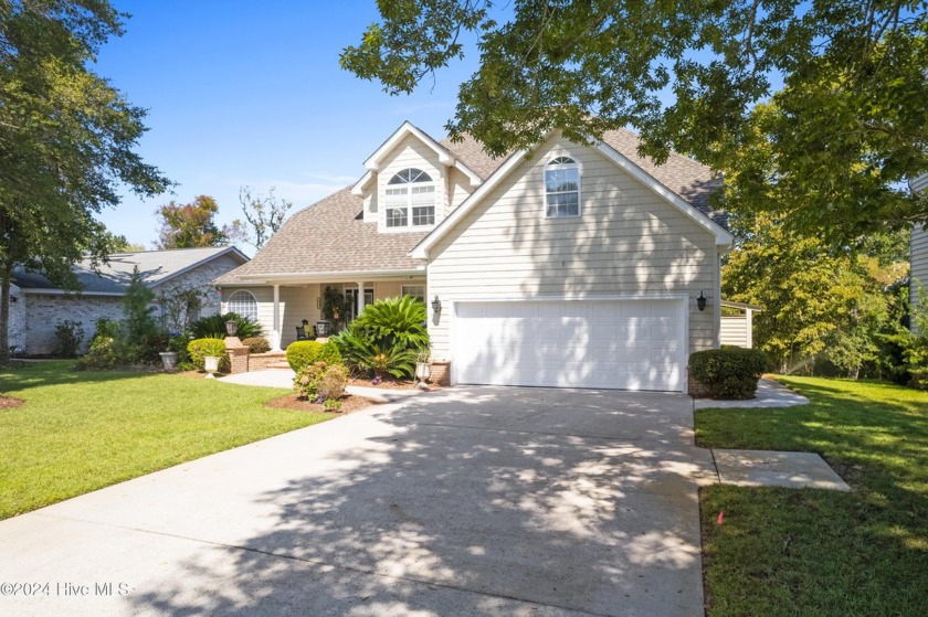 Beautiful Home with stunning views must be seen to appreciate - Beach Home for sale in Sunset Beach, North Carolina on Beachhouse.com