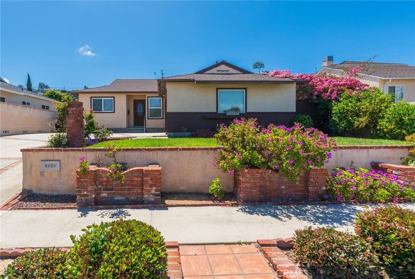 Located in the highly desirable Hollywood Riviera, this is a - Beach Home for sale in Torrance, California on Beachhouse.com