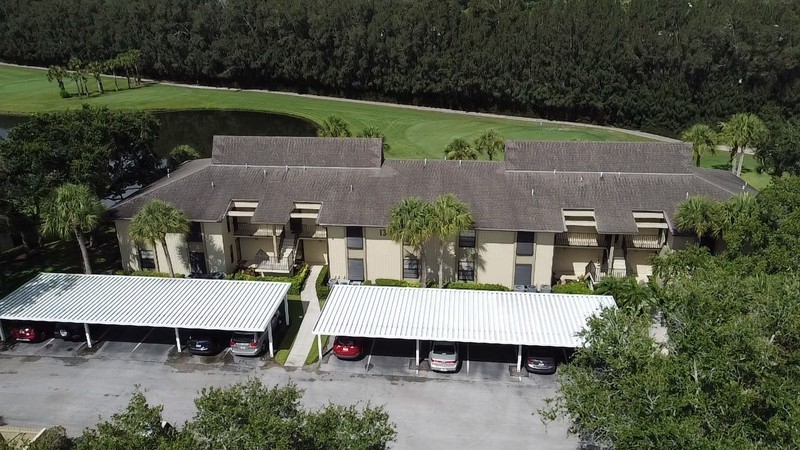 Top Floor Corner Unit with Beautiful Lake and Golf Course views - Beach Home for sale in Vero Beach, Florida on Beachhouse.com