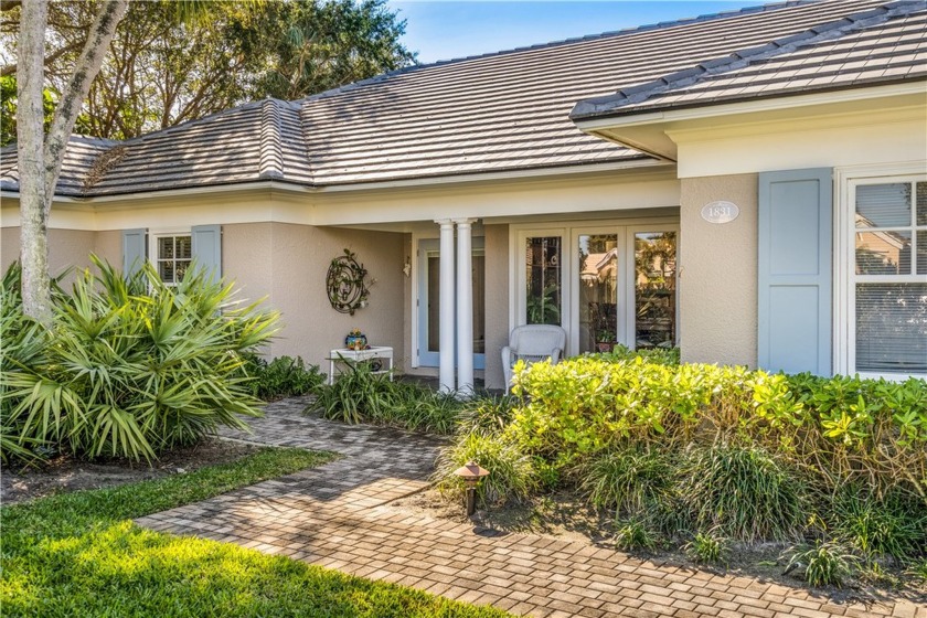 The perfect beach retreat! 3/2 within walking distance to the - Beach Home for sale in Vero Beach, Florida on Beachhouse.com