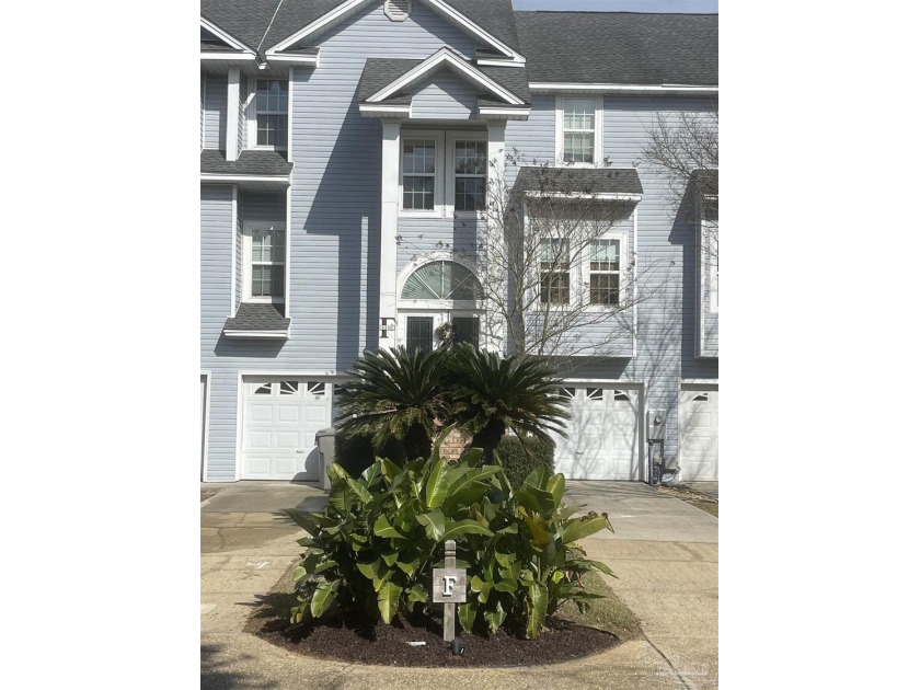 Waterfront luxury on Escambia Bay - 4 bedroom, 3'5 bath with 3 - Beach Home for sale in Pensacola, Florida on Beachhouse.com