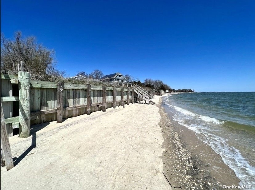 Welcome to a highly sought-after waterfront location in Laurel - Beach Home for sale in Laurel, New York on Beachhouse.com