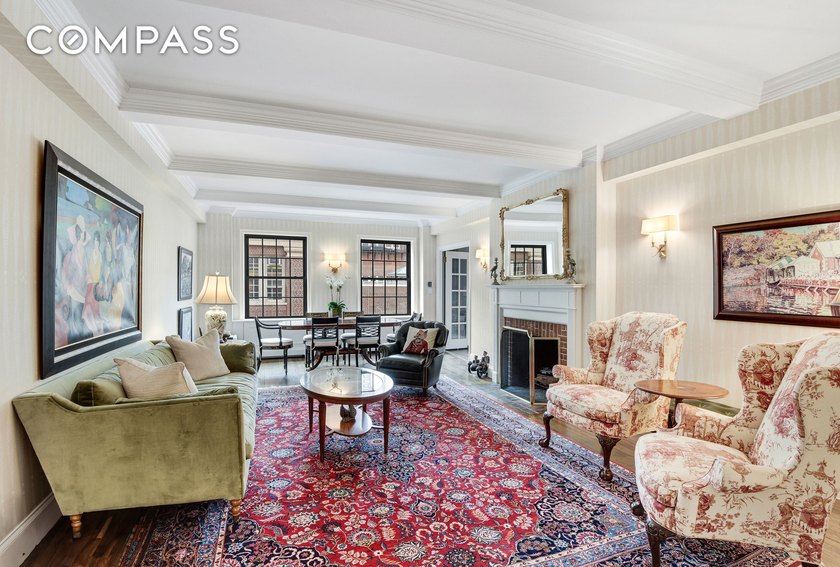 Move right in to this impeccably renovated Classic Six at 333 - Beach Condo for sale in New York, New York on Beachhouse.com