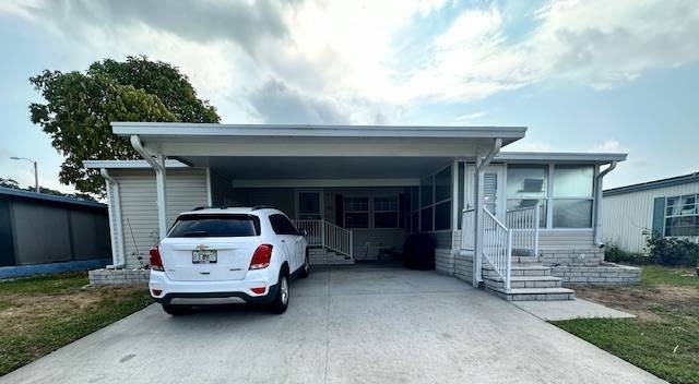 Hey, I need your attention!!!  I have just listed a 2006 home - Beach Home for sale in Clearwater, Florida on Beachhouse.com