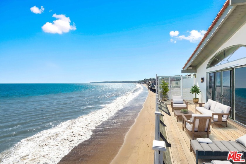 Oceanfront bliss awaits in Malibu Cove Colony! Situated on - Beach Home for sale in Malibu, California on Beachhouse.com
