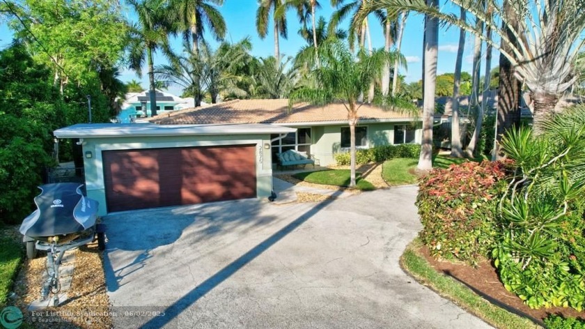 This is may be your last chance to own 80 ft of pristine - Beach Home for sale in Pompano Beach, Florida on Beachhouse.com