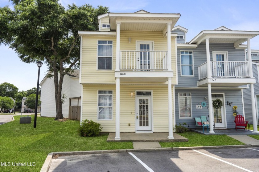 Beachside Retreat - Your Gateway to Sun, Sand, and Serenity! - Beach Townhome/Townhouse for sale in Gulfport, Mississippi on Beachhouse.com