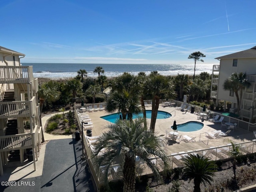 This is the perfect short term rental and getaway spot at the - Beach Home for sale in Hilton Head Island, South Carolina on Beachhouse.com