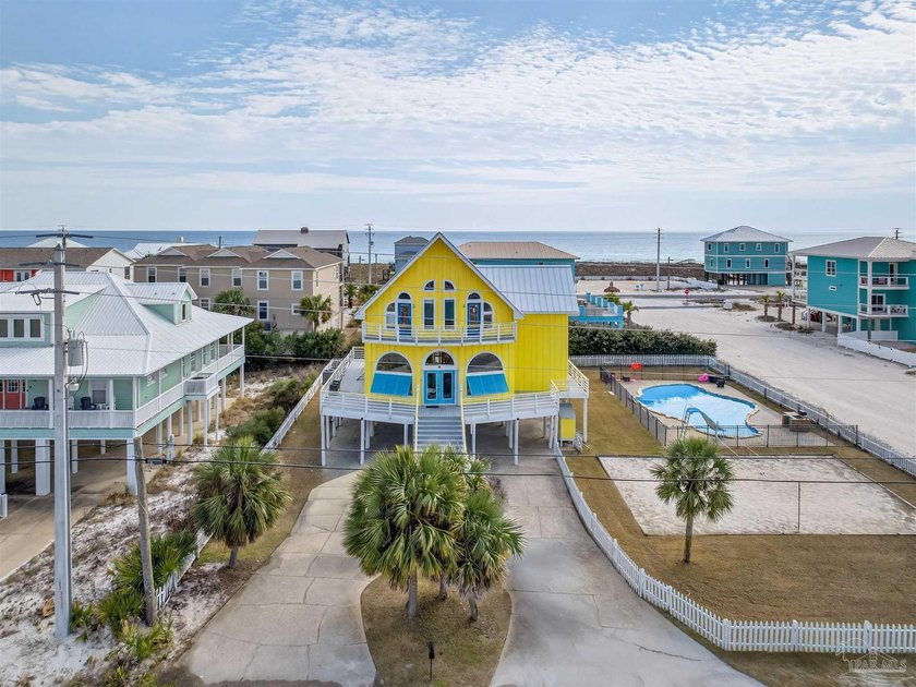 One of a kind Navarre Beach mini resort home 4Bedroom/3 Bath - Beach Home for sale in Navarre, Florida on Beachhouse.com