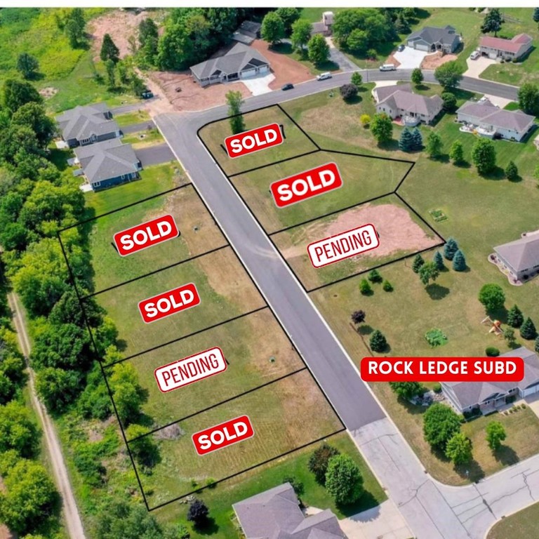 Rock Ledge Subdivision. Only 4 lots left! Fully improved with - Beach Lot for sale in Luxemburg, Wisconsin on Beachhouse.com