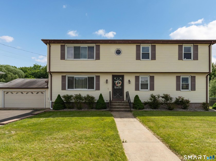 Welcome to 3 Carmen Street, a beautifully remodeled two-family - Beach Home for sale in East Haven, Connecticut on Beachhouse.com