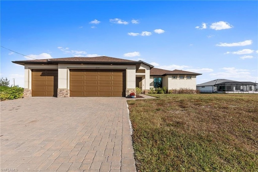 Experience the perfect blend of modern design and Florida - Beach Home for sale in Cape Coral, Florida on Beachhouse.com