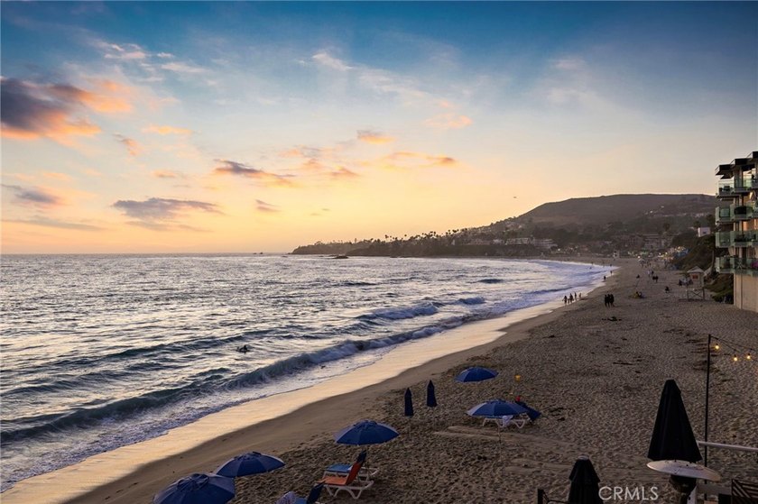 Introducing a truly unique oceanfront condominium , available - Beach Condo for sale in Laguna Beach, California on Beachhouse.com