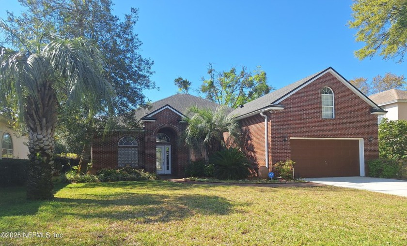 Large private master suite, open kitchen and family room. Quiet - Beach Home for sale in Jacksonville, Florida on Beachhouse.com