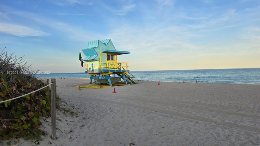 Great Opportunity to live on one side of the apartment and rent - Beach Condo for sale in Miami Beach, Florida on Beachhouse.com