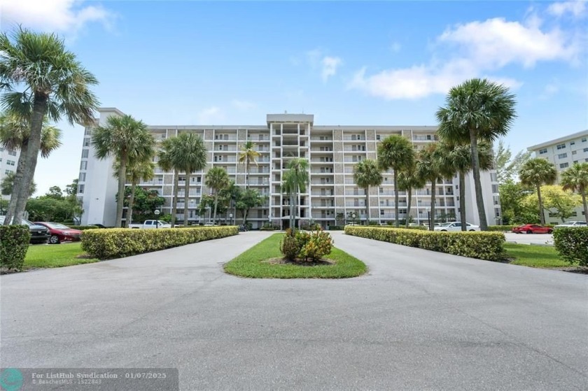 Welcome home to the best deal in Pompano Beach's popular Palm - Beach Condo for sale in Pompano Beach, Florida on Beachhouse.com