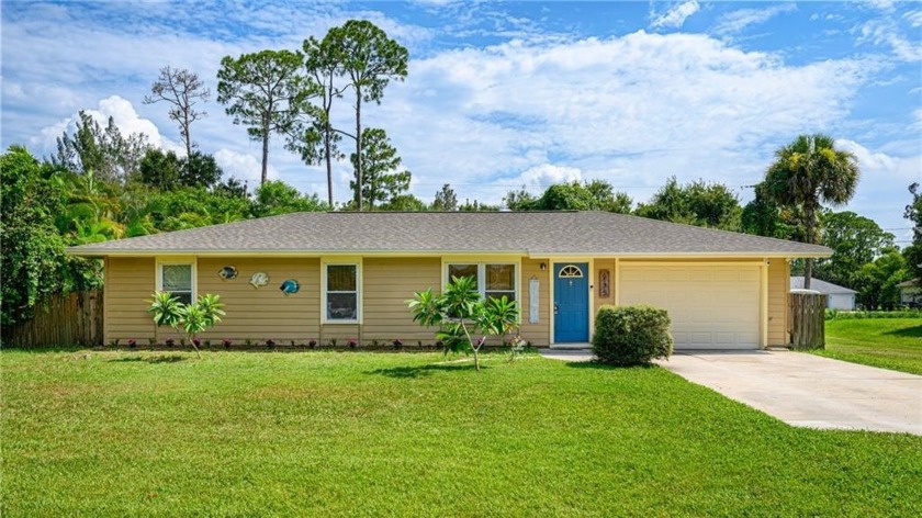 No homeowners association and a newer roof, huge yard with a - Beach Home for sale in Vero Beach, Florida on Beachhouse.com