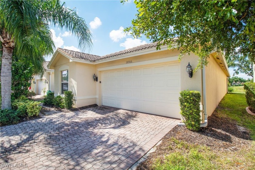 Discover this meticulously maintained *Lily* model home - Beach Home for sale in Fort Myers, Florida on Beachhouse.com