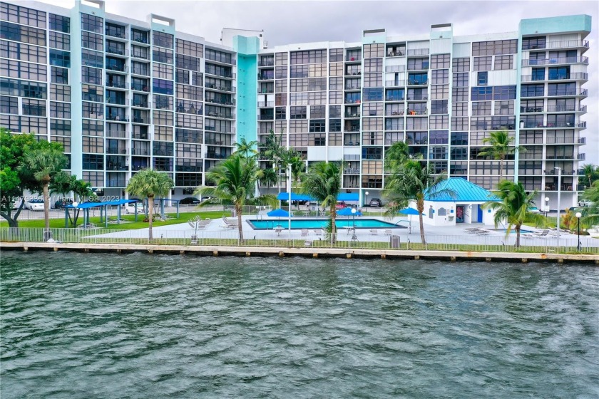 Enjoy endless ocean and intracoastal views in this magnificient - Beach Condo for sale in Hallandale Beach, Florida on Beachhouse.com