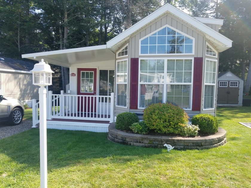Discover the charm of this spacious 2-bedroom home in - Beach Home for sale in Wells, Maine on Beachhouse.com