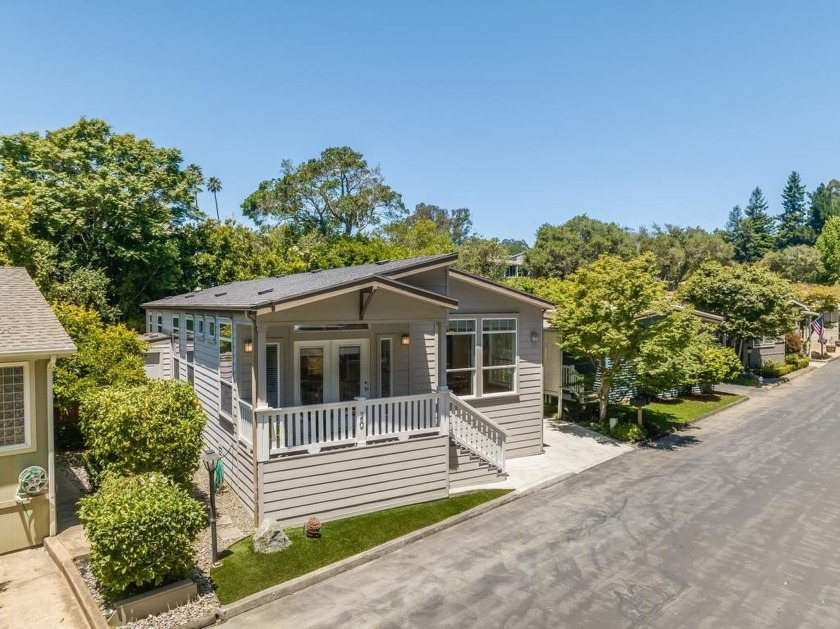 Welcome to your new retirement home in Santa Cruz. What appears - Beach Home for sale in Soquel, California on Beachhouse.com