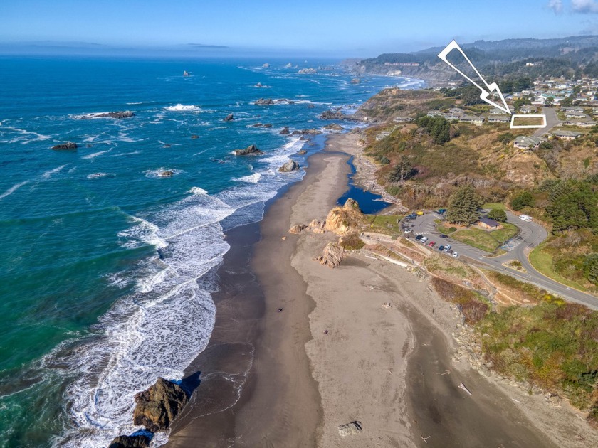 Surf, fish, or beach comb from your backyard! Southern facing - Beach Lot for sale in Brookings, Oregon on Beachhouse.com