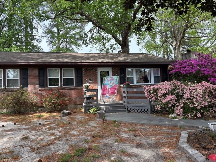 Welcome to your dream home in Kings Grant. This charming 3 - Beach Home for sale in Virginia Beach, Virginia on Beachhouse.com