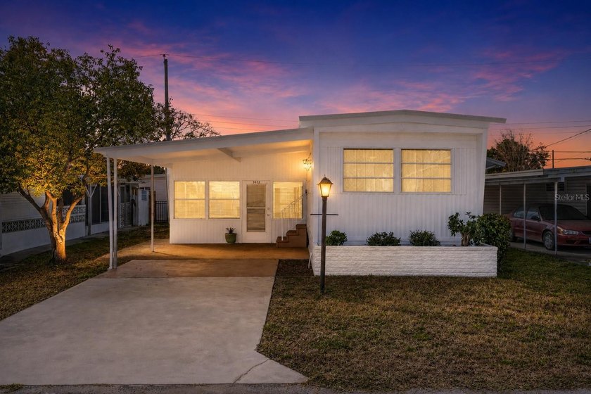 One or more photo(s) has been virtually staged. NEW PRICE! - Beach Home for sale in Bradenton, Florida on Beachhouse.com