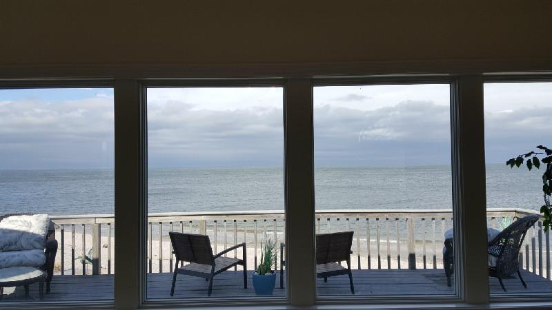 Queen Vic Beach House: 5 min to Vineyards & Farmstands - Beach Vacation Rentals in Wading River, New York on Beachhouse.com