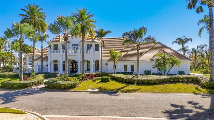 One or more photo(s) has been virtually staged. Discover an - Beach Home for sale in Lakewood Ranch, Florida on Beachhouse.com