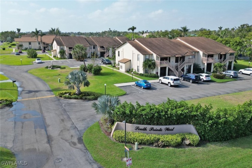 Completely renovated, this stunning first-floor, 1 bedroom, 1 - Beach Condo for sale in Fort Myers, Florida on Beachhouse.com