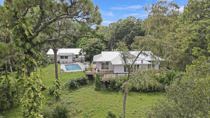 Welcome to the Country! With 1.8 acres, just off a paved road - Beach Home for sale in Palm Beach Gardens, Florida on Beachhouse.com