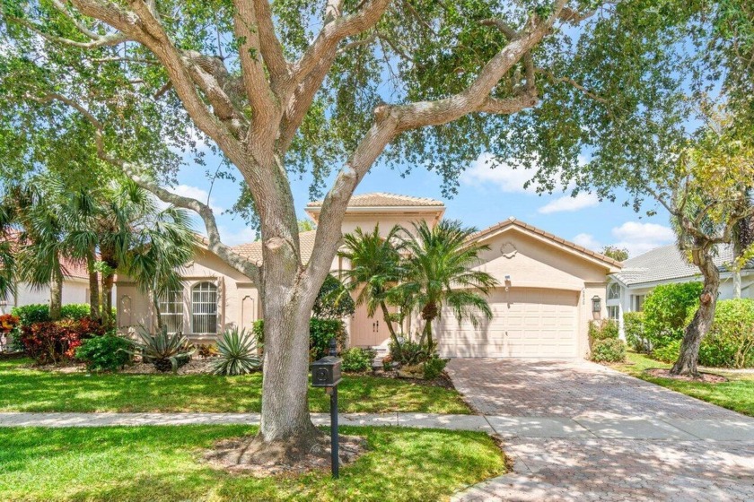 WOW! This completely remodeled highly desirable Marbella model - Beach Home for sale in Boynton Beach, Florida on Beachhouse.com