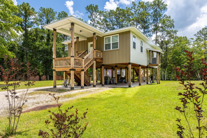 Owner Builder, Custom Built - Waterfront Florida Cottage on - Beach Home for sale in Freeport, Florida on Beachhouse.com