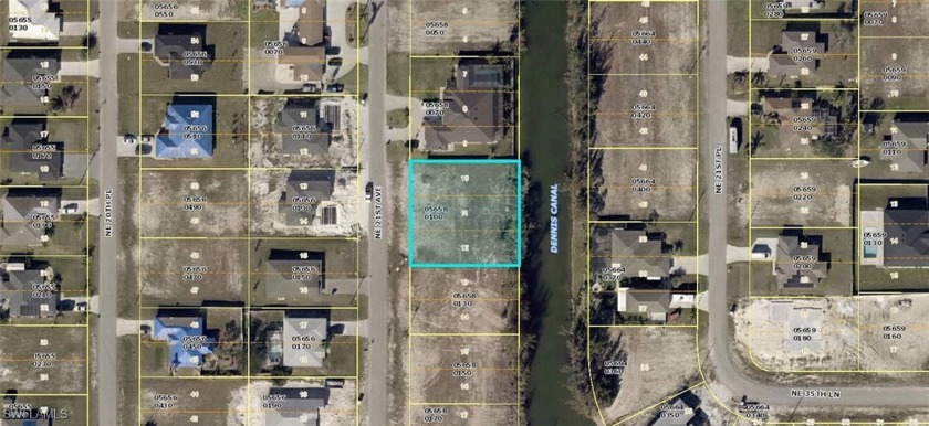 Triple lot site on freshwater canal. Rear exposure is eastern - Beach Lot for sale in Cape Coral, Florida on Beachhouse.com